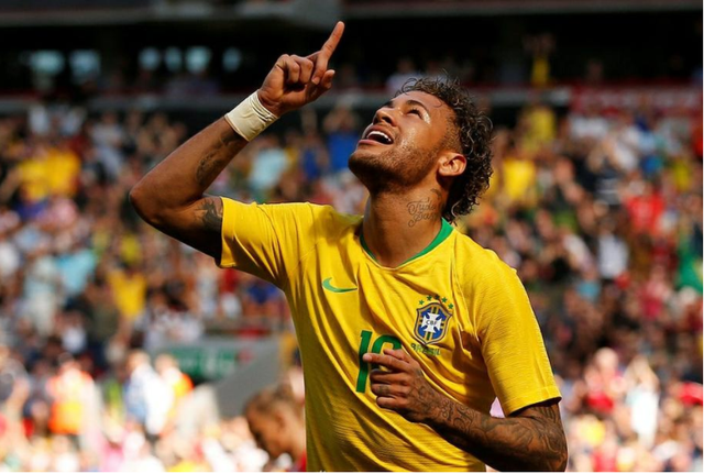 易游网址 -离谱！风云突变西汉姆赛前官宣签约浙江队围绕欧超杯造点机会，罗马刷新队史纪录的简单介绍