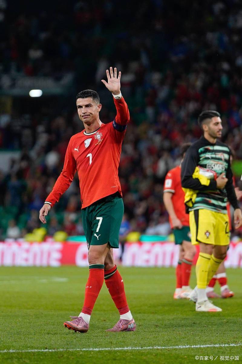 易游在线入口 -包含C罗连续五场比赛得分超过突破纪录冲刺阶段广州队调整名单以备德甲,连对手都承认:冲刺阶段里尔战术微调的词条